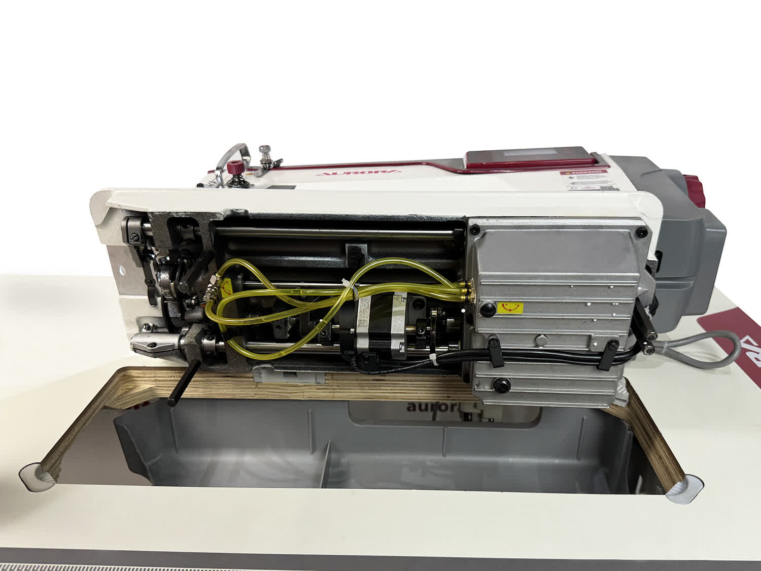 Прямострочная промышленная швейная машина Aurora A-11SH (два шаговых мотора, вылет рукава 305 мм)