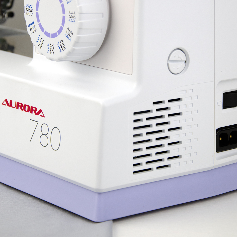 Швейная машина Aurora 780