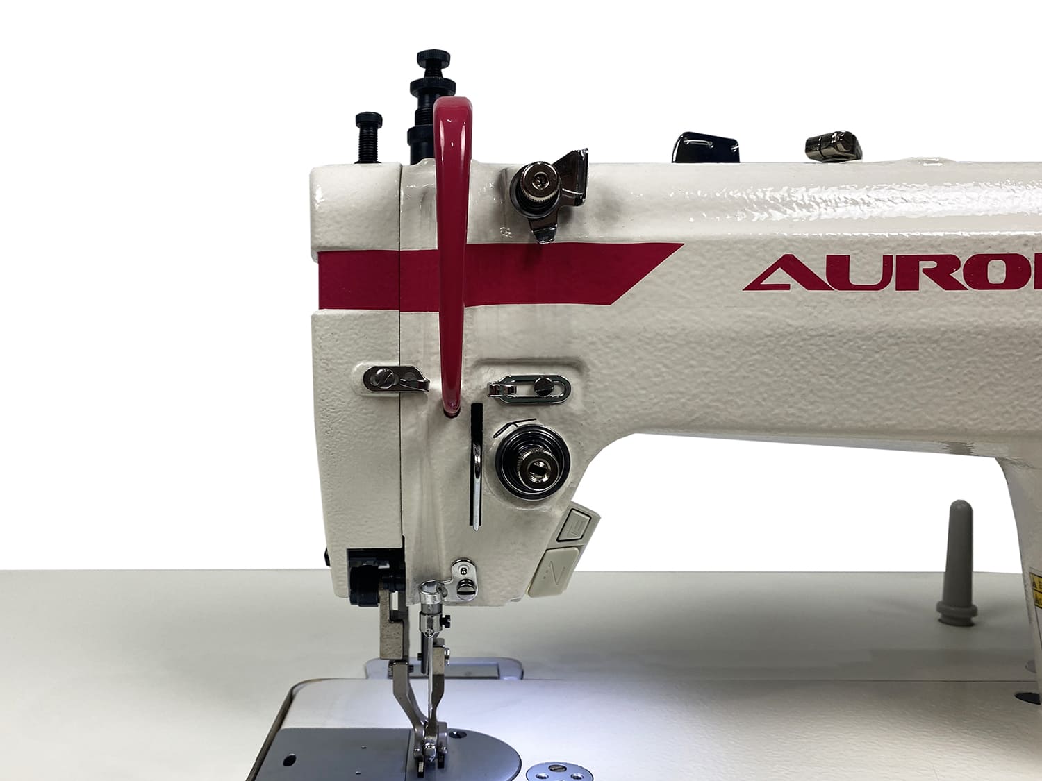 Прямострочная промышленная швейная машина с шагающей лапкой Aurora H3-L (прямой привод) 