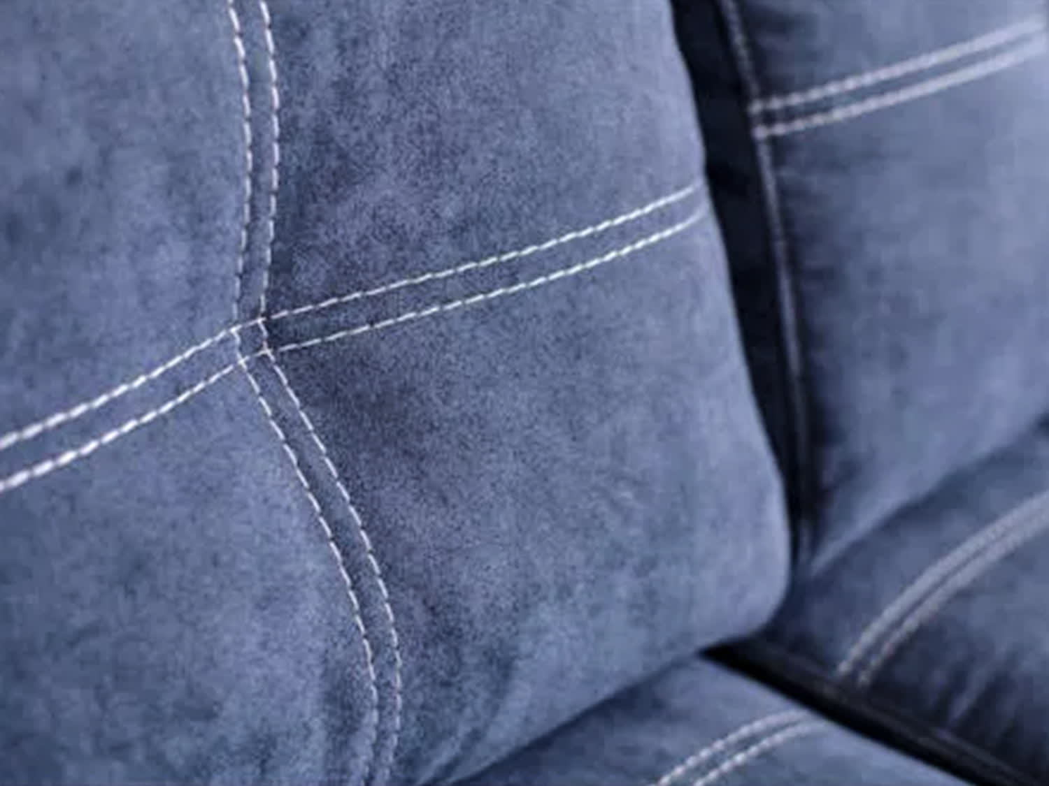 Прямострочная промышленная швейная машина с тройным продвижением Aurora А-867-1D3 (автоматические функции, увеличенный челнок, вылет рукава 320 мм)