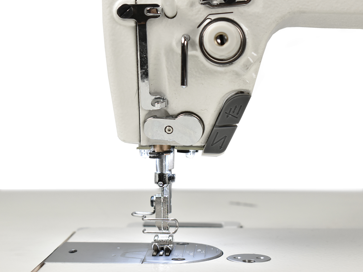 Прямострочная промышленная швейная машина с автоматикой Aurora H5