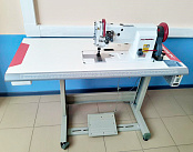 Двухигольная промышленная швейная машина для сверхтяжелых материалов A-878 Aurora (тройное продвижение)